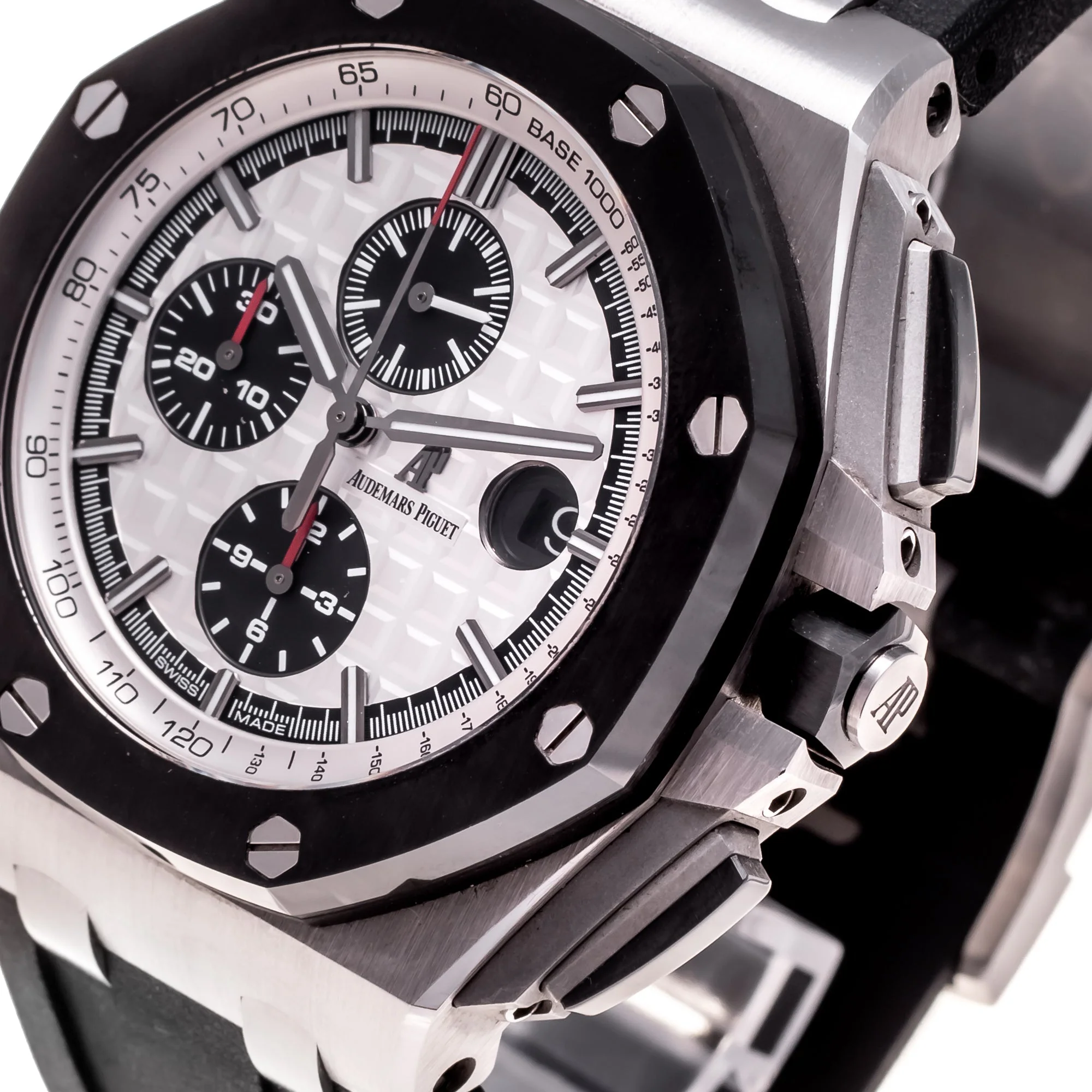 Audemars Piguet Royal Oak Offshore 26400SO.OO.A002CA.01.A - 2012 - Image 5