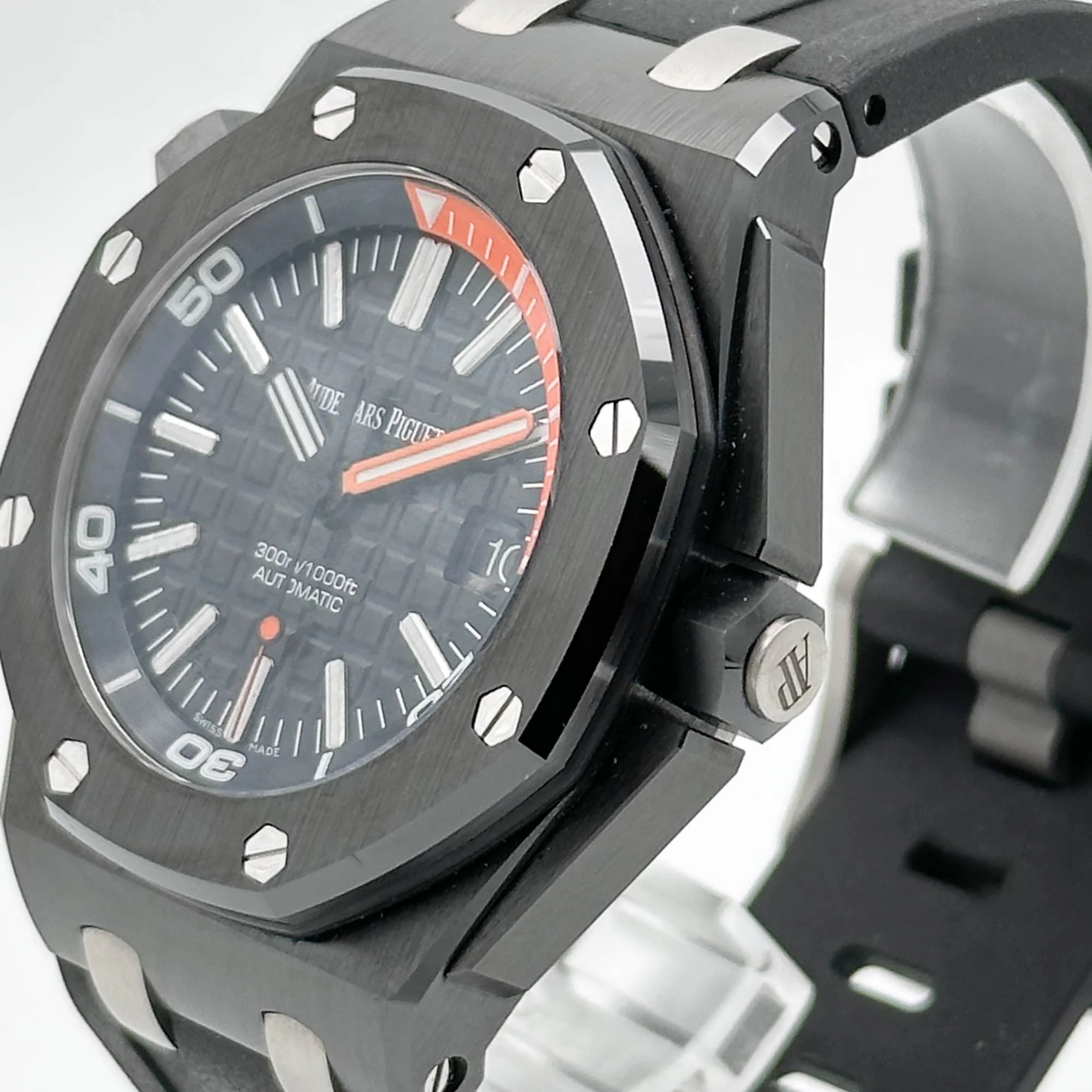 Audemars Piguet Royal Oak Offshore Diver Keramik 15707CE.OO.A002CA.01 - 2015 - Image 4