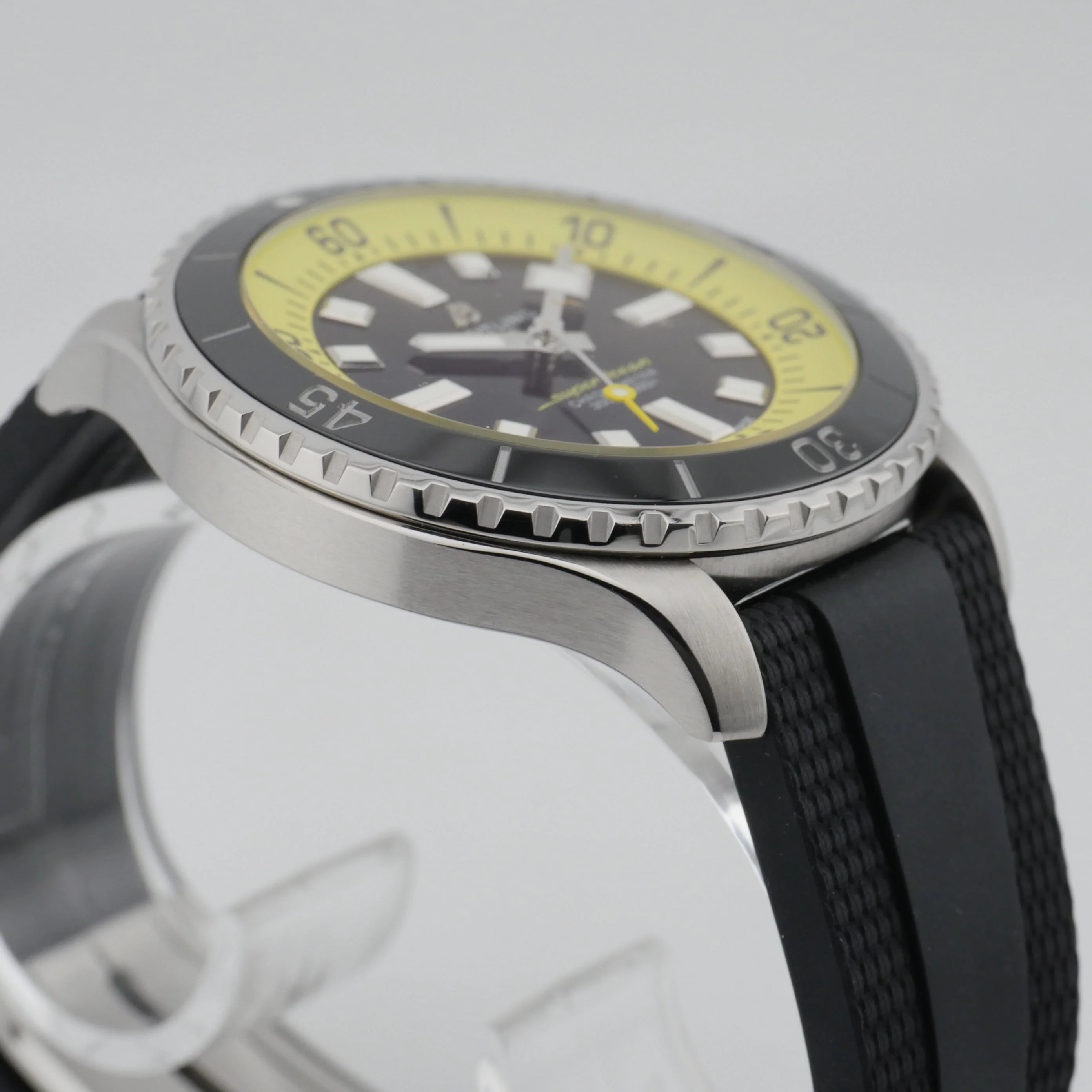 Breitling SuperOcean Automatic 44 Stahl A173762A1B1S1 - 2024 - Image 7