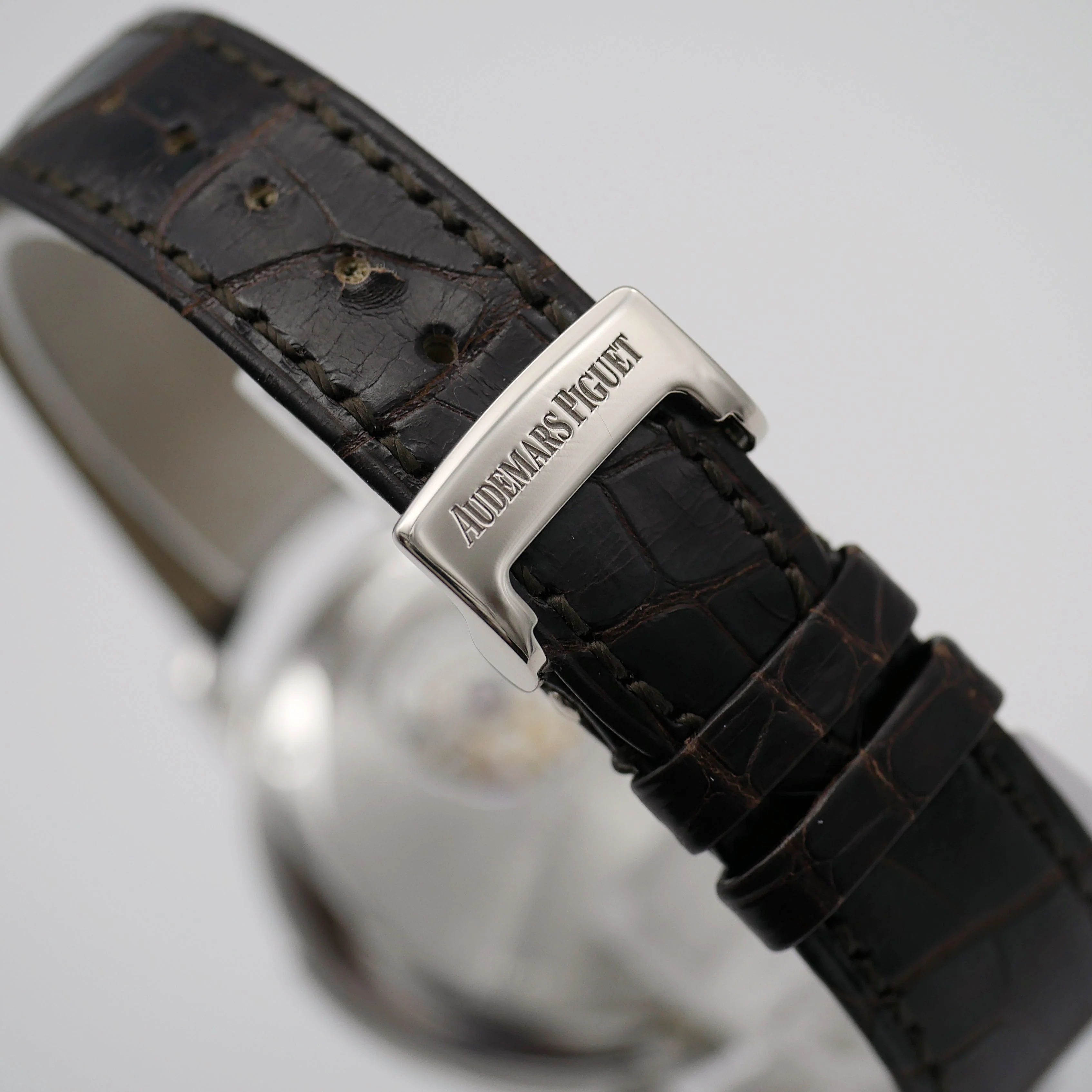 Audemars Piguet Jules Audemars Minute Repeater Tourbillon Weißgold 25858BC.OO.D002CR.02 - 2004 - Image 4