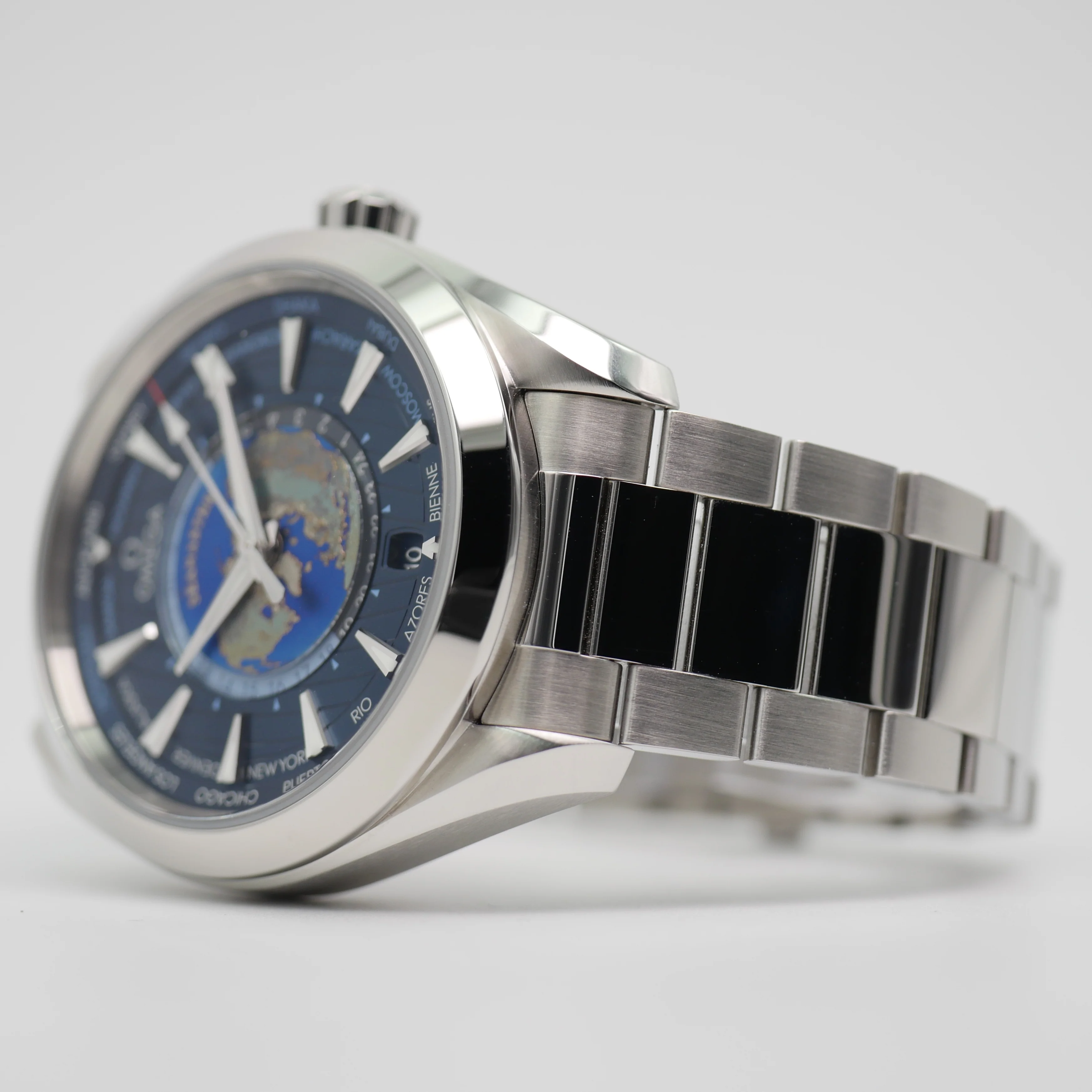Omega Seamaster Aqua Terra Worldtimer Stahl 220104322030 - 2023 - Image 3