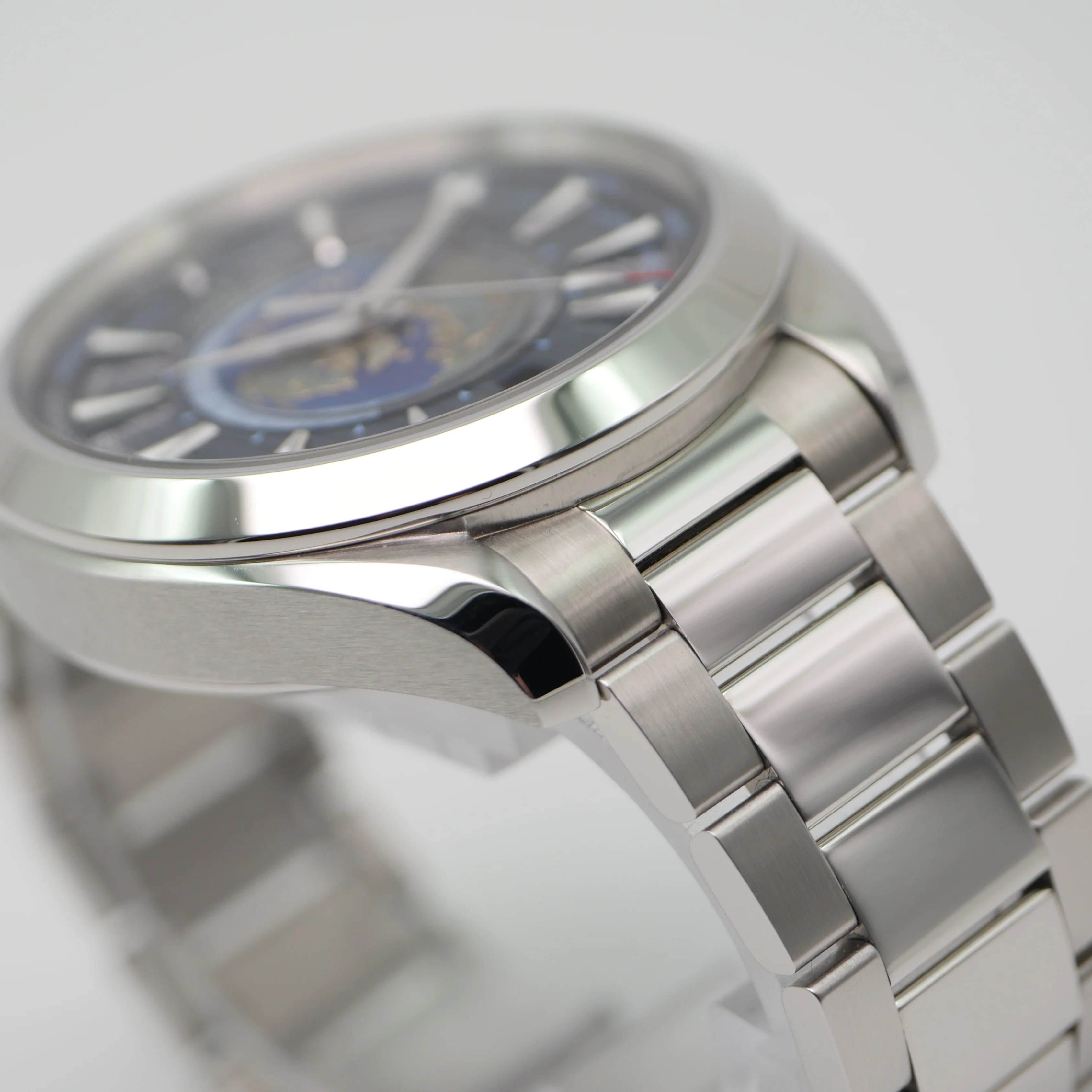 Omega Seamaster Aqua Terra Worldtimer Stahl 220104322030 - 2023 - Image 4