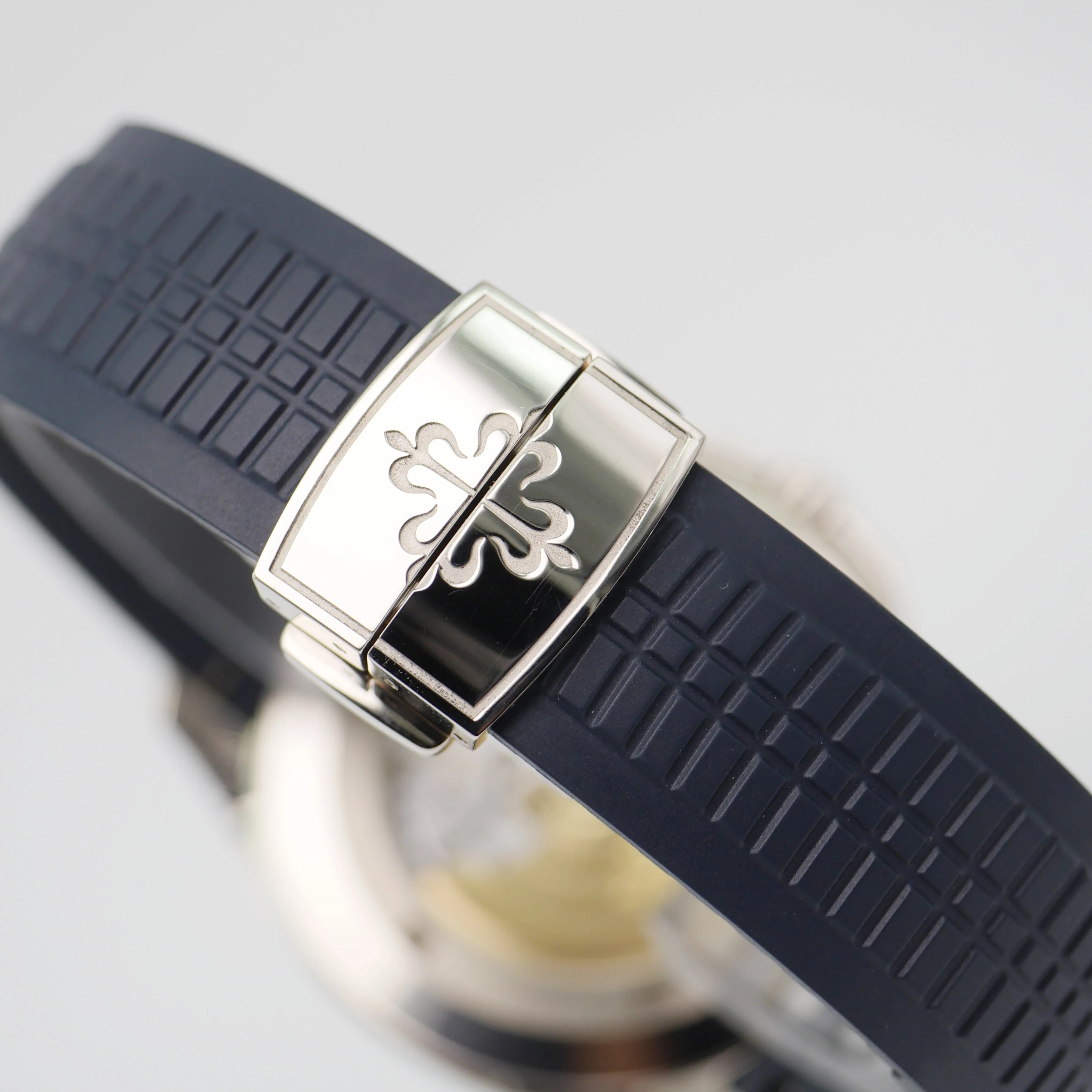 Patek Philippe Aquanaut Weißgold 2021 - 5168G-001 - Image 6