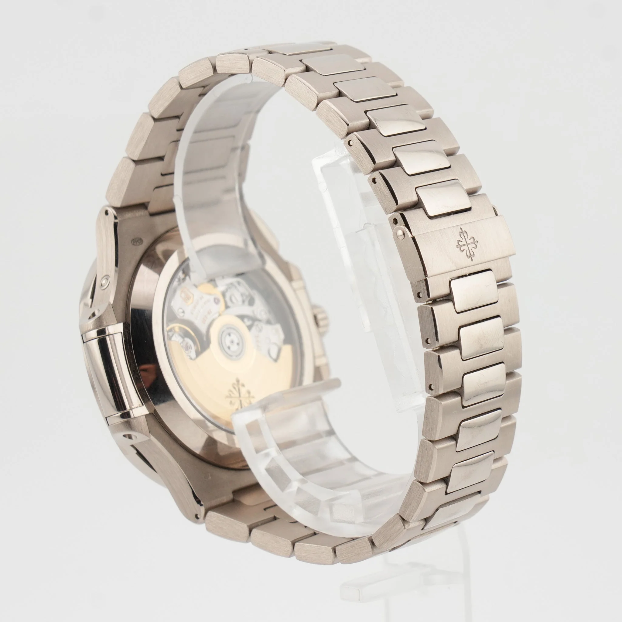 Patek Philippe Nautilus 5976/1G Chronograph 40th Anniversary - 2017 - Image 7